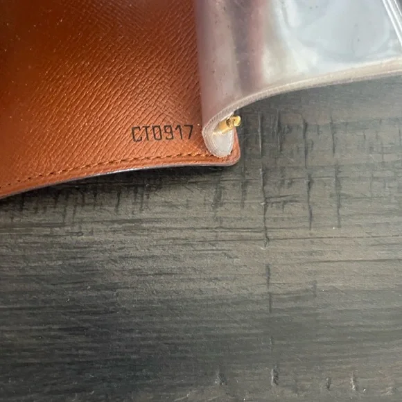 🔥Low Start Louis Vuitton Card Holder🔥 - Picture 9 of 9